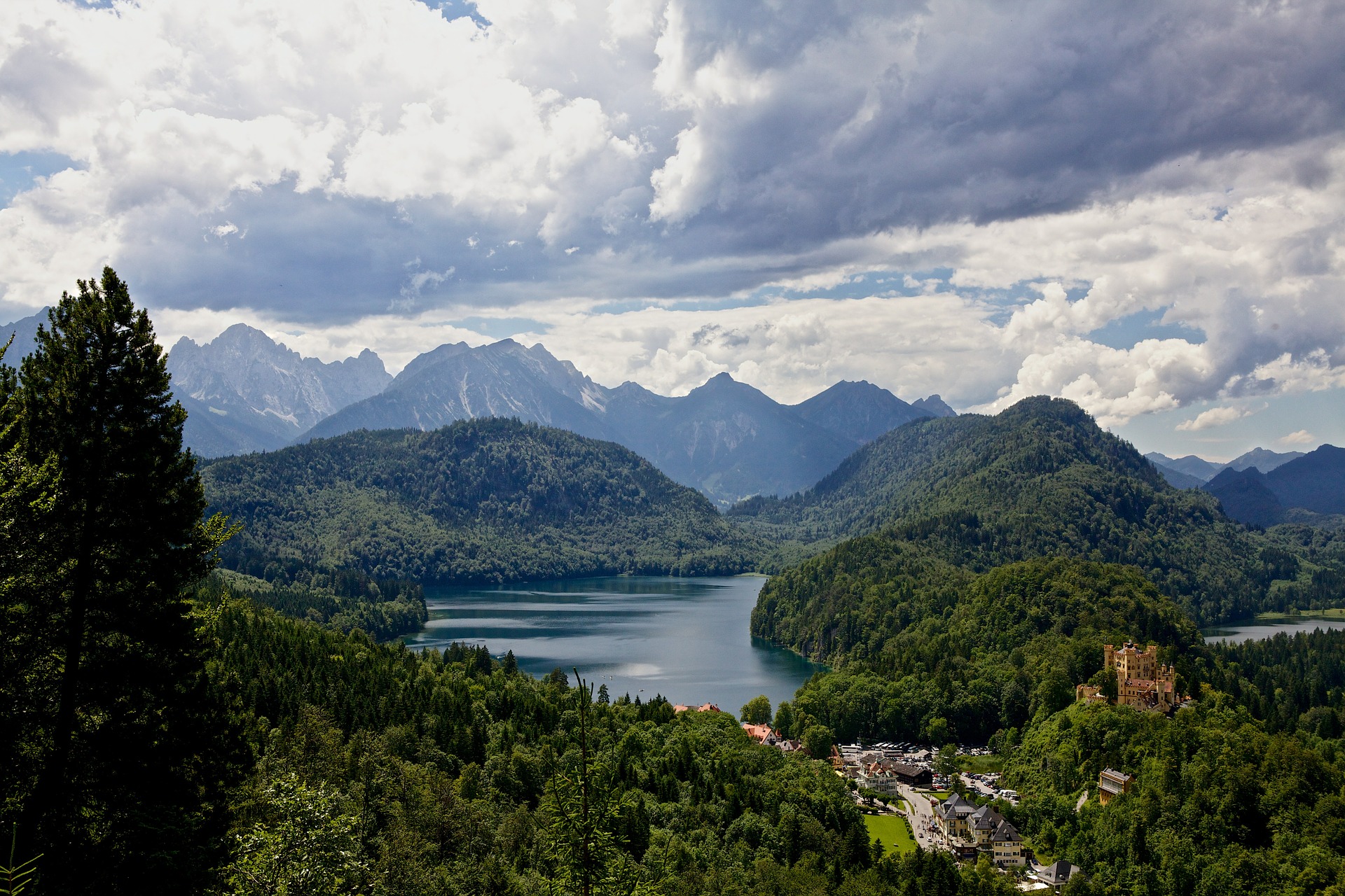 Ingolf Derkow und das Bergwandern Alpen Hohenschwangau-532864_1920