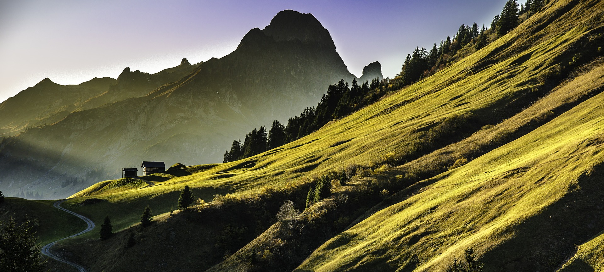 Ingolf Derkow und das Bergwandern Alpen Berglandschaft landscape-640617_1920